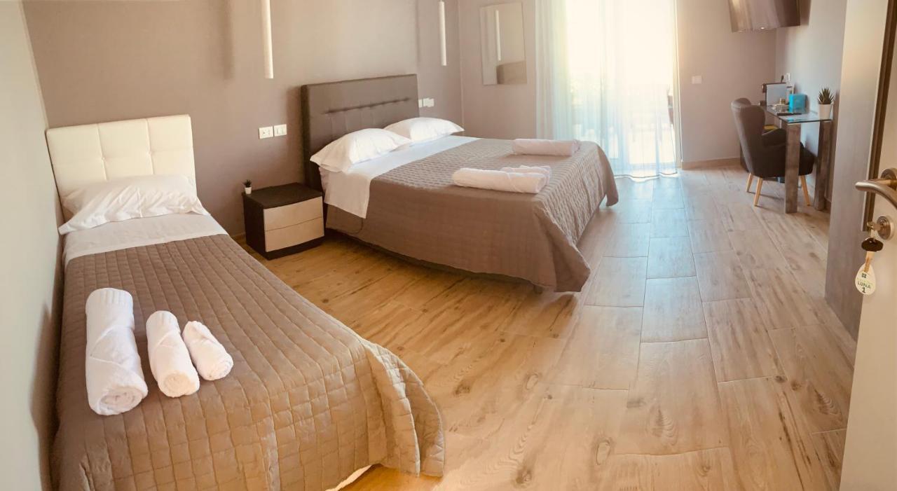 Aqua B&B - Rooms And Apartments Milazzo Exteriér fotografie