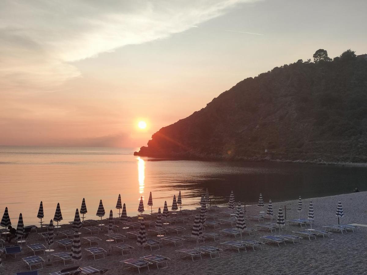 Aqua B&B - Rooms And Apartments Milazzo Exteriér fotografie