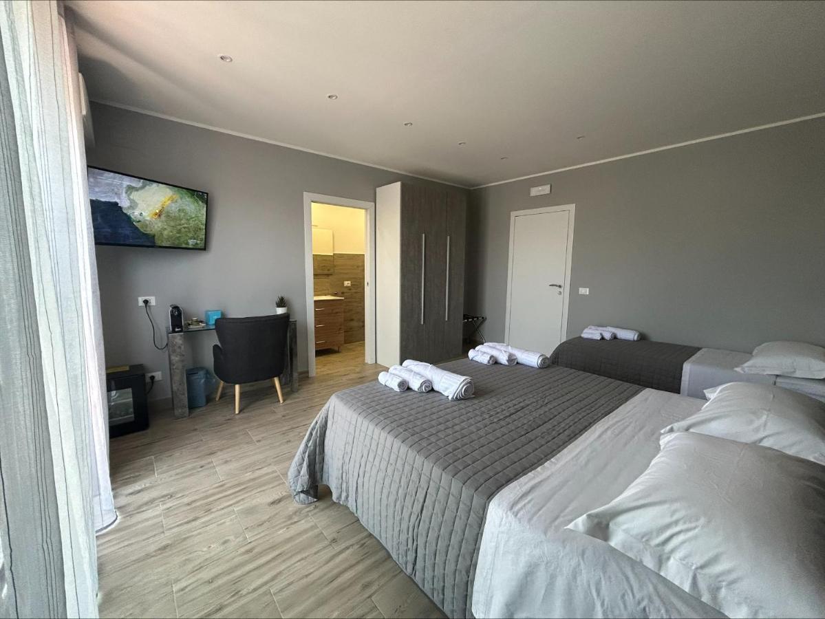 Aqua B&B - Rooms And Apartments Milazzo Exteriér fotografie